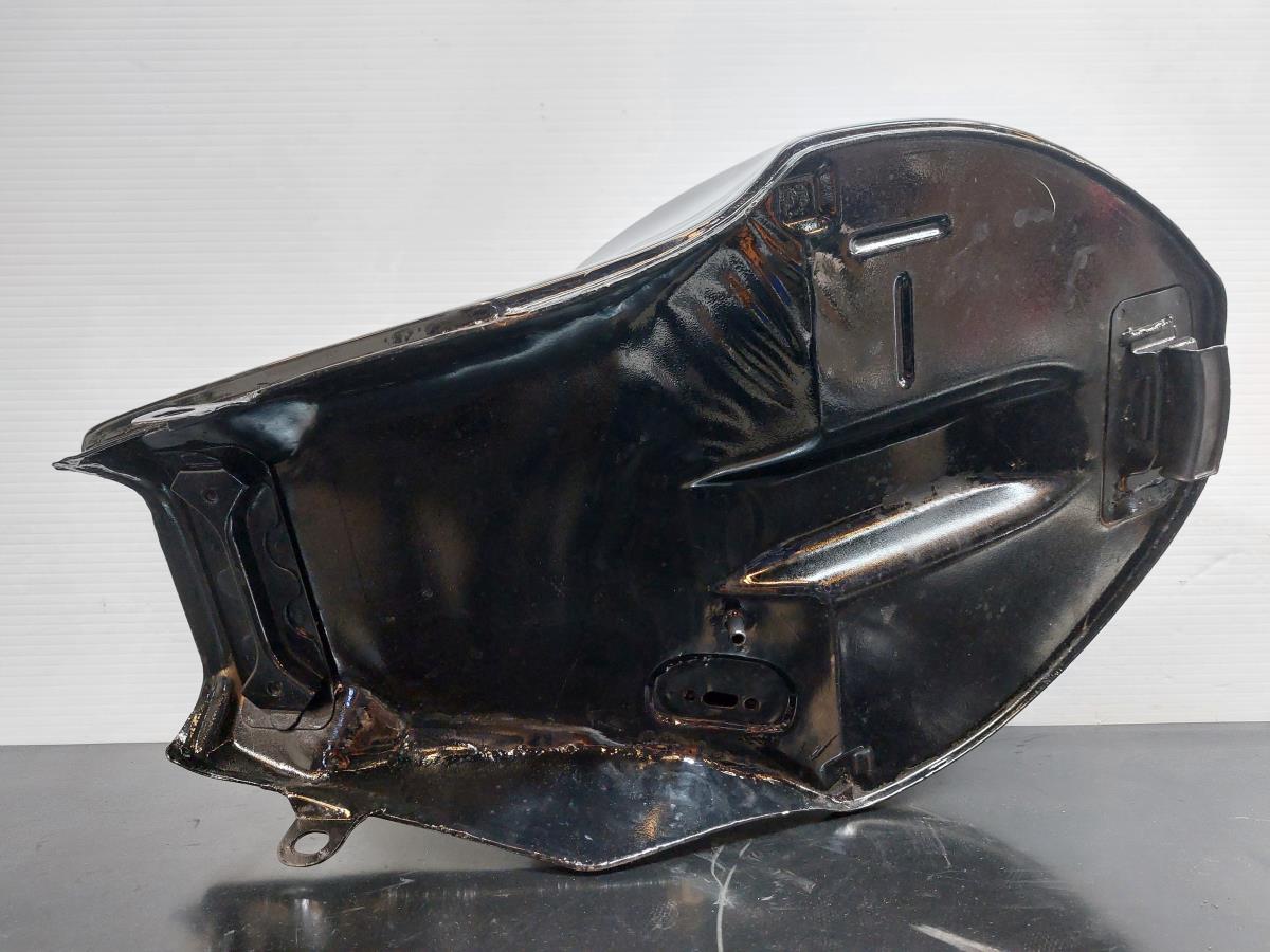 Serbatoio carburante SUZUKI GS Imagem-10