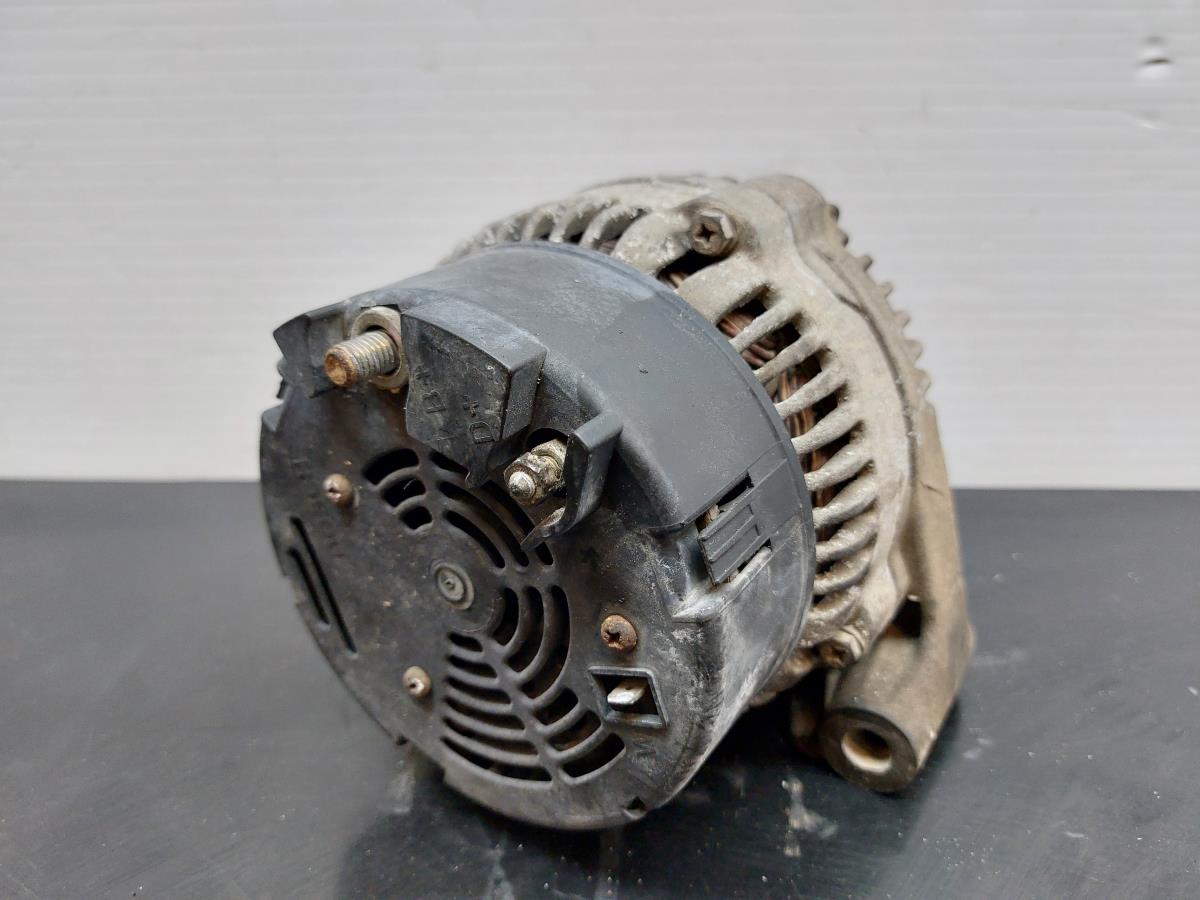 Alternador MERCEDES-BENZ Sprinter 2-t Combi (901, 902) Imagem-3