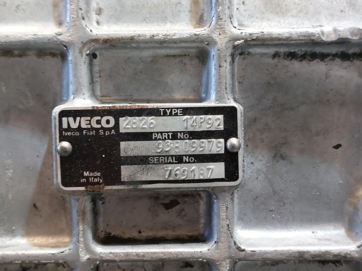 Caixa de velocidades manual IVECO Daily II Chassis Imagem-12