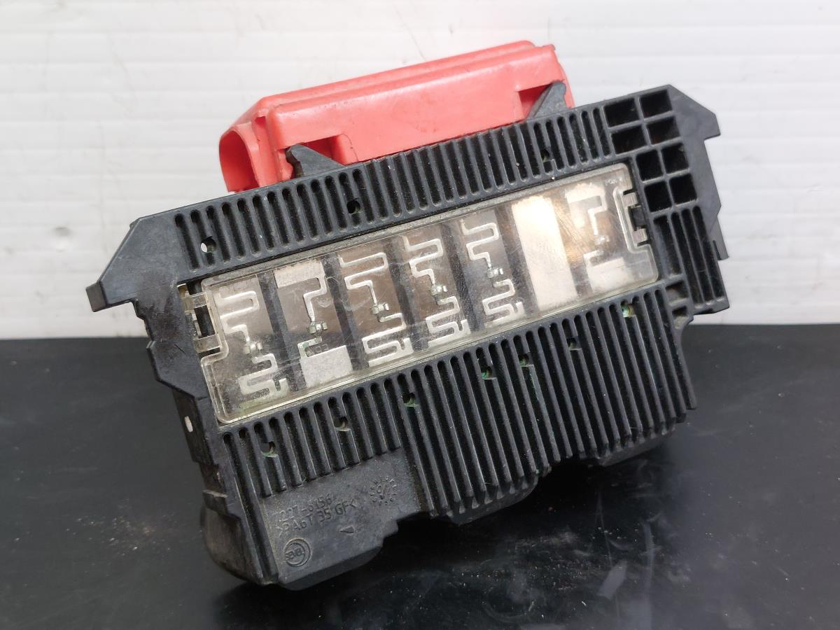 Caixa fusíveis da bateria CITROËN C5 III (RD_) Imagem-2