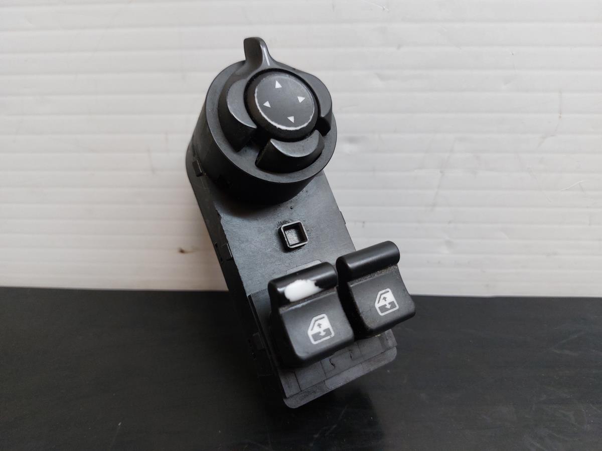 Comando / botão / interruptor vidros FT ES ALFA ROMEO Mito (955_) | 2008 - 2018