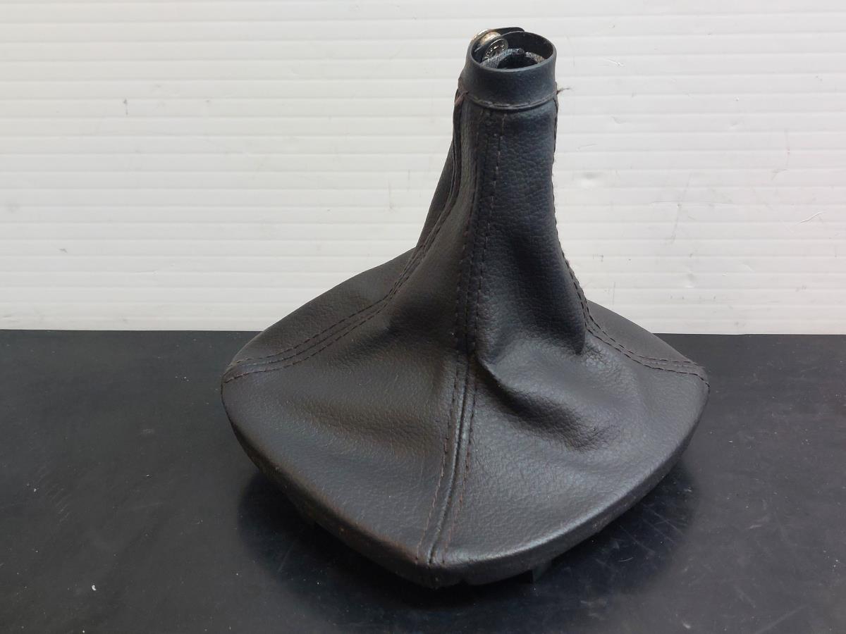 Pomello / soffietto del cambio ALFA ROMEO Mito (955_)