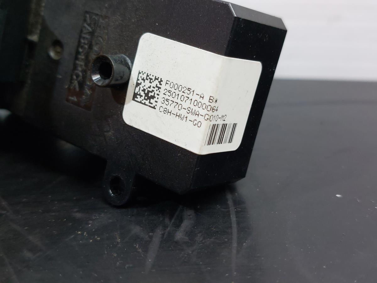 Mando / interruptor elevalunas delantero derecho HONDA CR-V III (RE_) Imagem-2