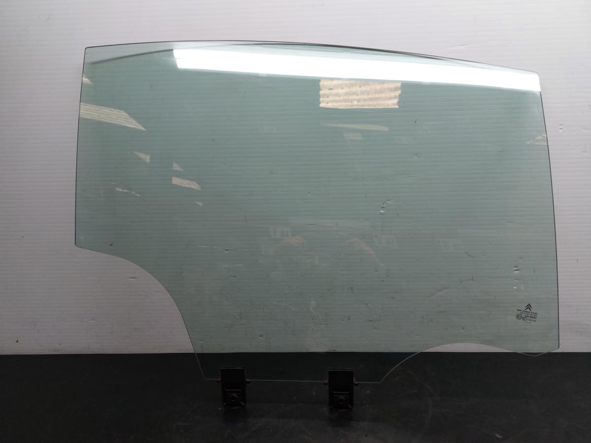 Right rear door glass CITROËN C5 III (RD_)