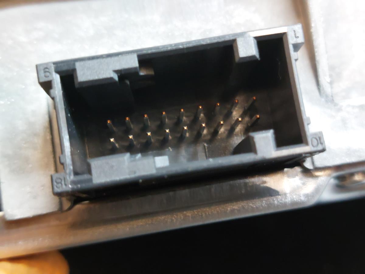 Amplificador de colunas AUDI A5 Sportback (8TA) Imagem-5