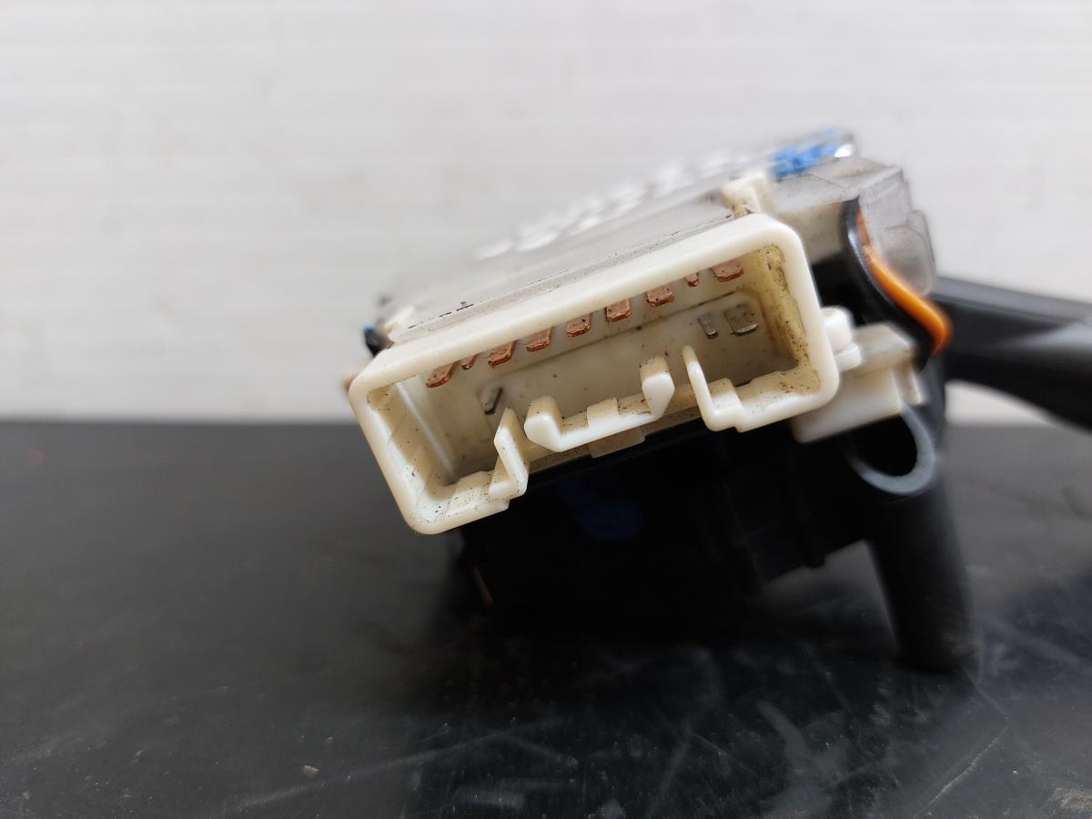 Light control stalk TOYOTA Corolla Hatchback (_E12_) Imagem-3