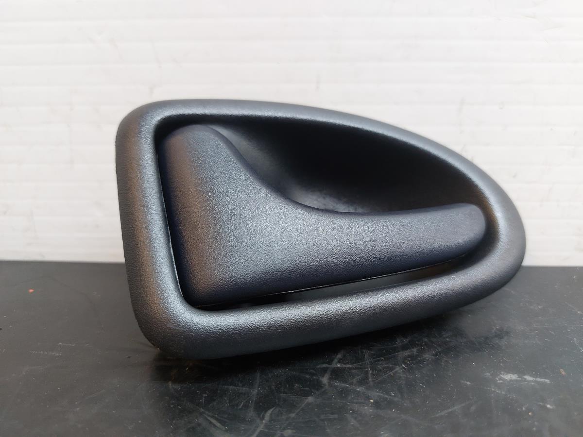 Poignée intérieure porte avant gauche RENAULT Clio II (BB0/1/2_, CB0/1/2_)