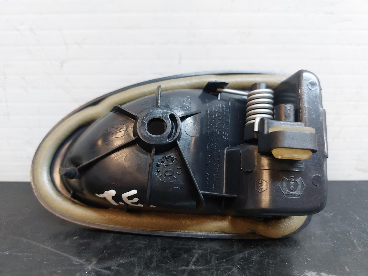 Poignée intérieure porte avant gauche RENAULT Clio II (BB0/1/2_, CB0/1/2_) Imagem-2