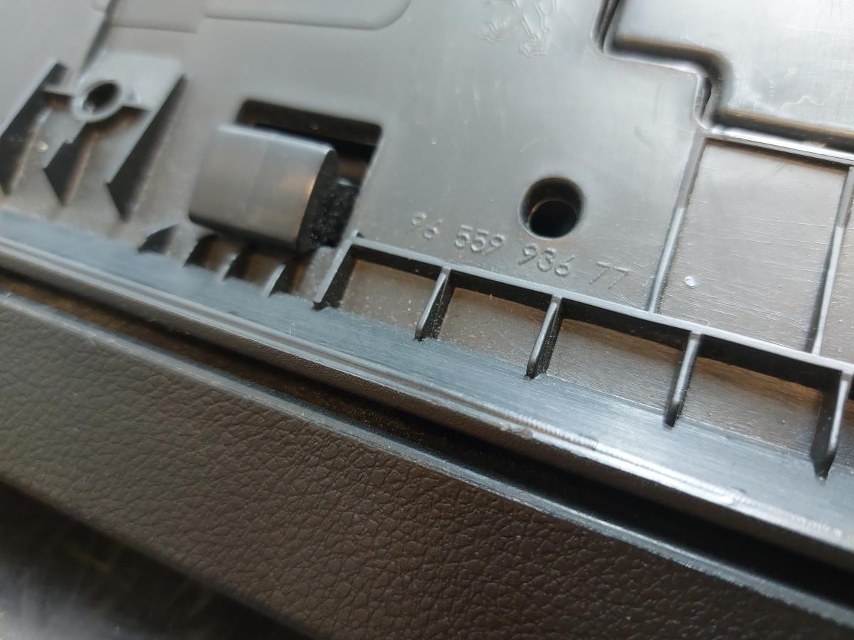 Porta luvas PEUGEOT 308 (4A_, 4C_) Imagem-4