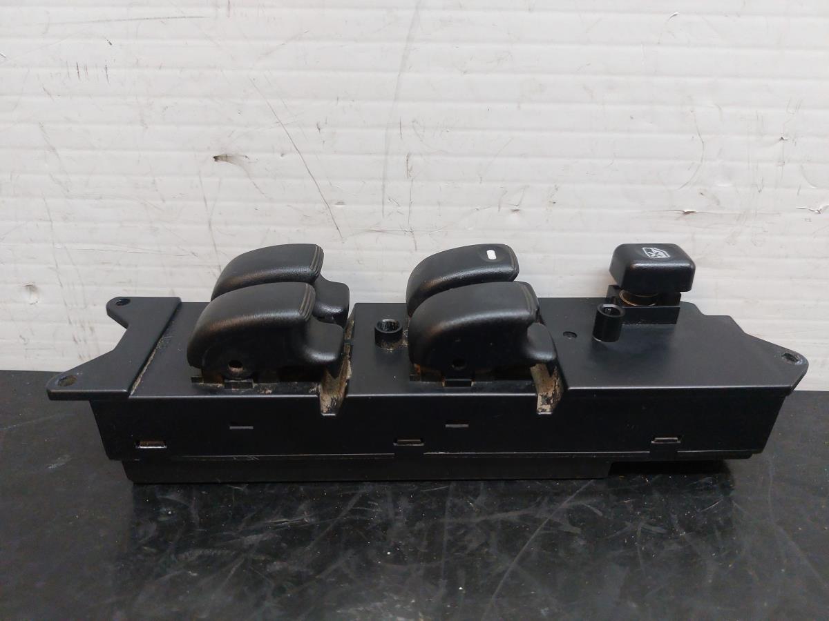 Left Front window control MITSUBISHI Galant VI Wagon (EA_) Imagem-3