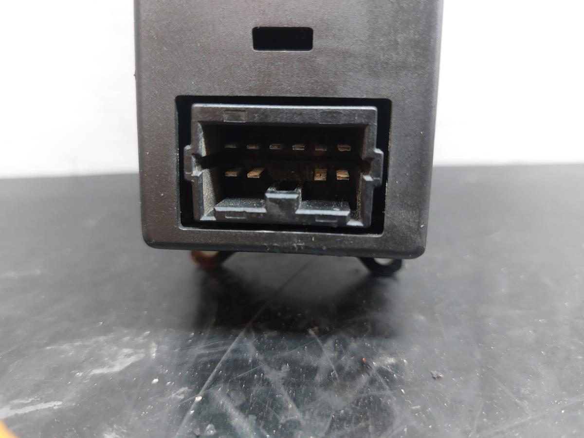 Left Front window control MITSUBISHI Galant VI Wagon (EA_) Imagem-6
