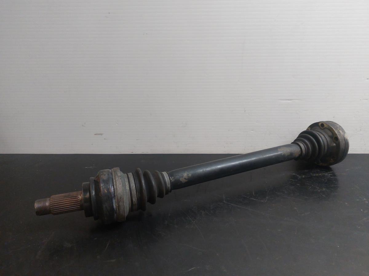 Transmissão trás esquerda BMW 5 (E60)