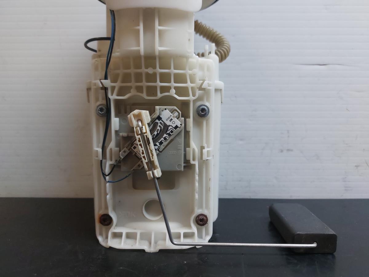 Fuel pump SEAT Ibiza III (6L1) Imagem-1