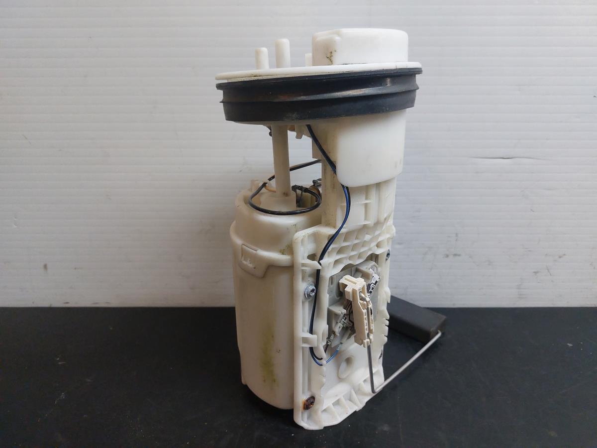 Pompe à carburant SEAT Ibiza III (6L1)
