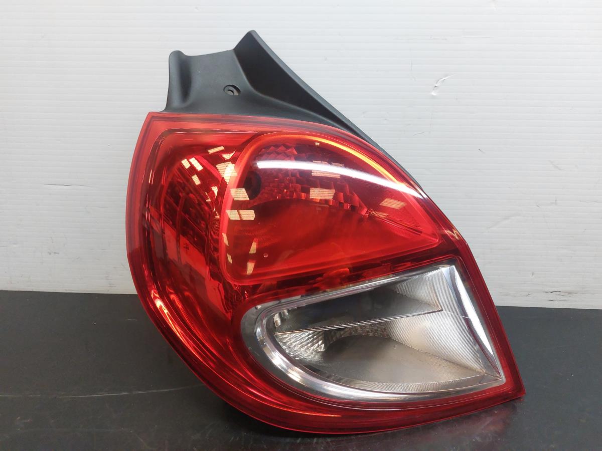 Feu arrière Gauche RENAULT Clio III (BR0/1, CR0/1)