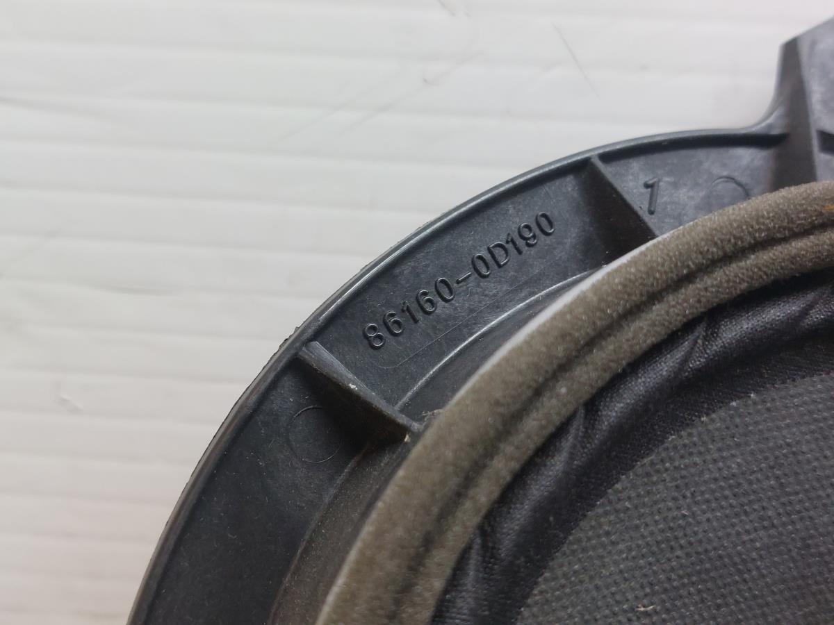 Sound system column / Speakers  TOYOTA Auris Hatchback (_E15_) Imagem-2