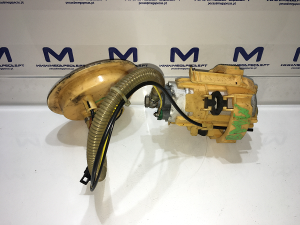 Pompe à carburant BMW 7 (E65, E66, E67) Imagem-1