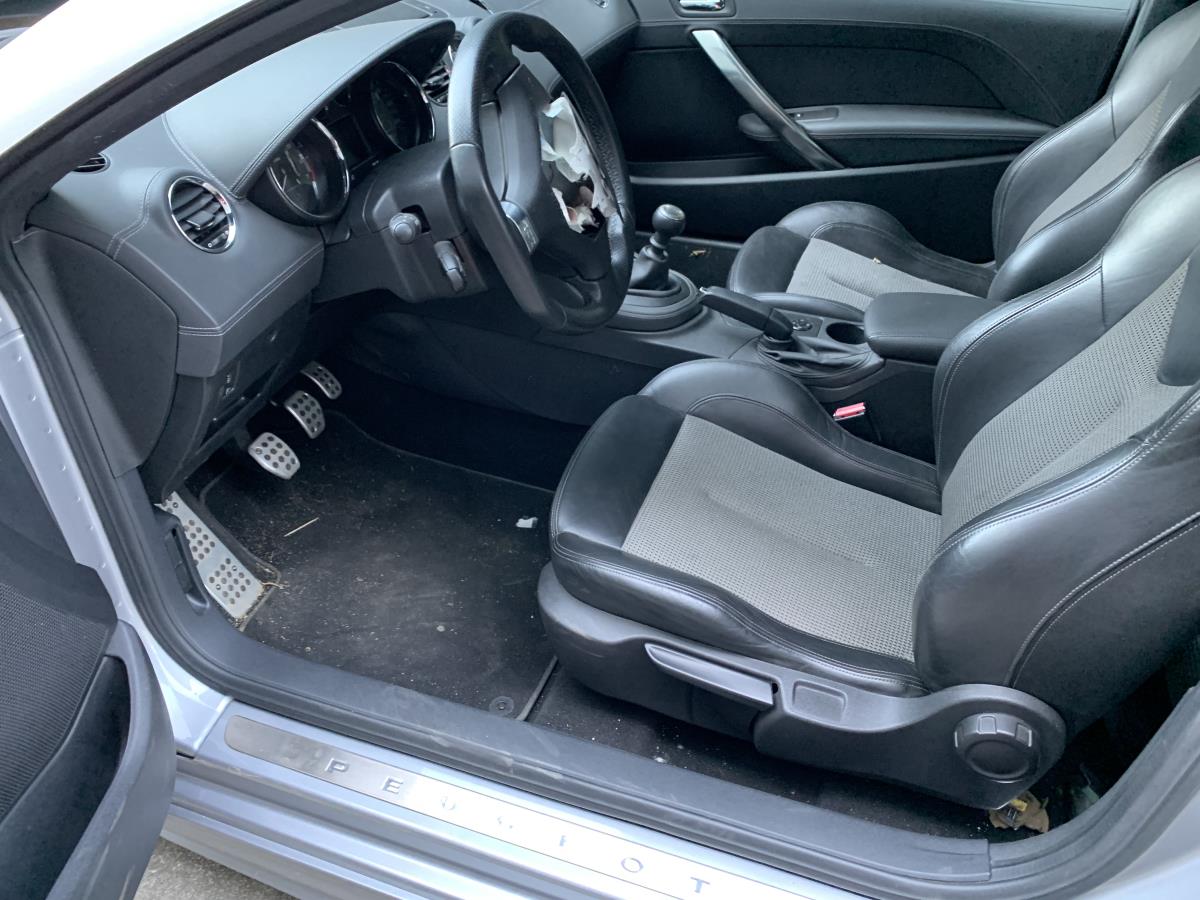 Conjunto de bancos PEUGEOT RCZ Imagem-3