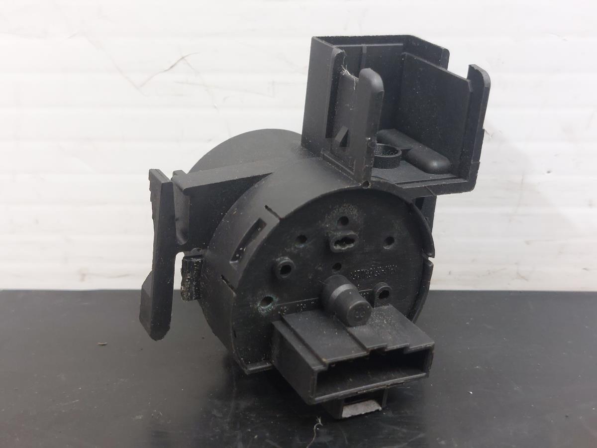 Contacto ignição OPEL Corsa C Imagem-2