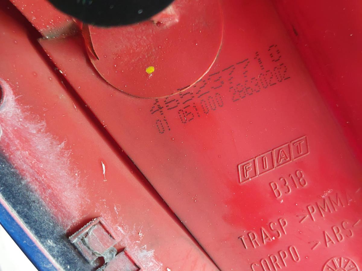 Farolim direito FIAT Punto (188_) Imagem-7