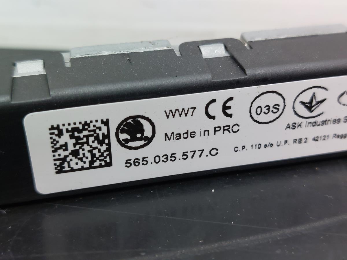 Amplificatore Antenna SKODA Kodiaq (NS7) Imagem-1