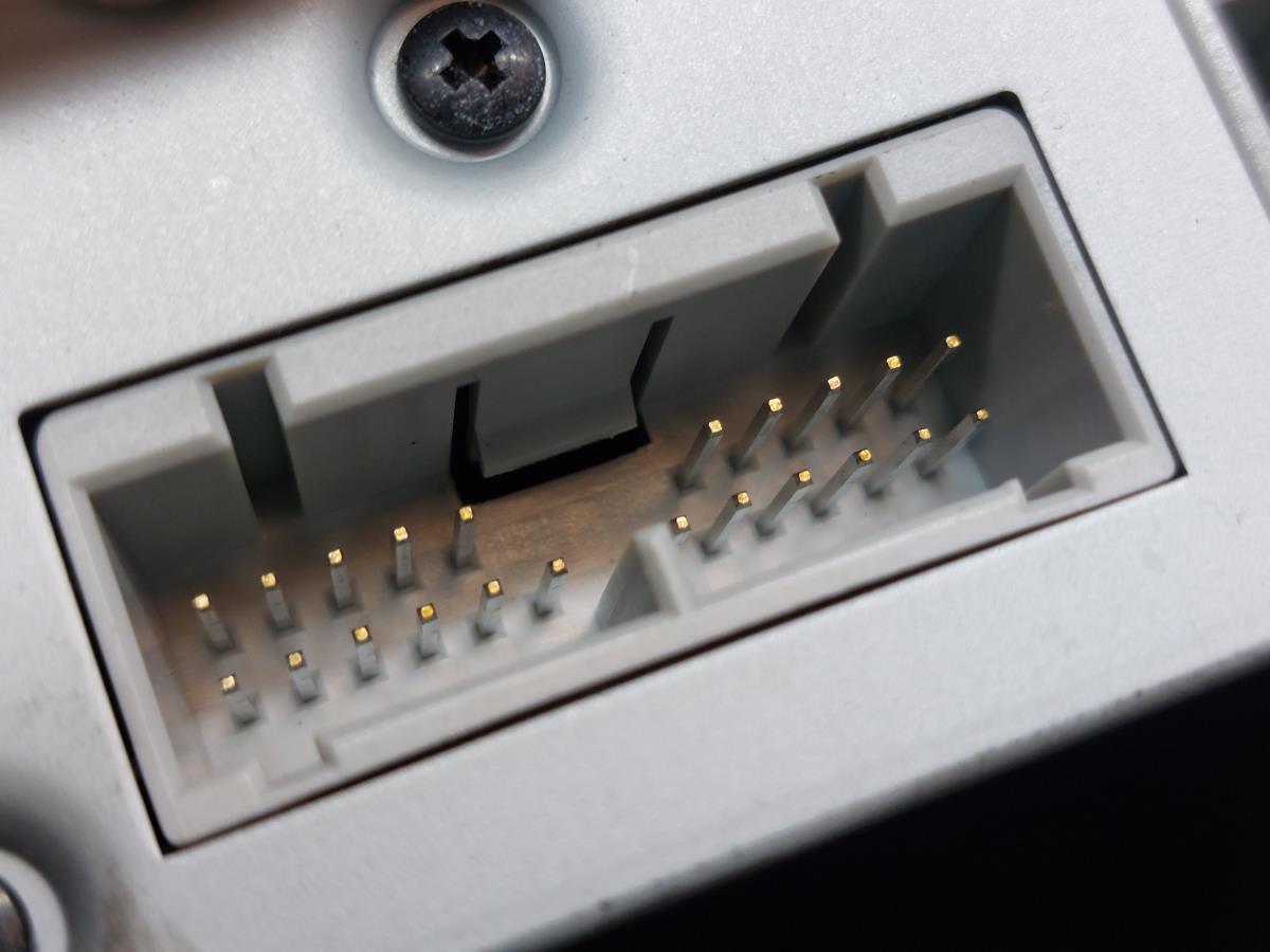 Speaker Amplifier VOLVO XC90 I Imagem-4