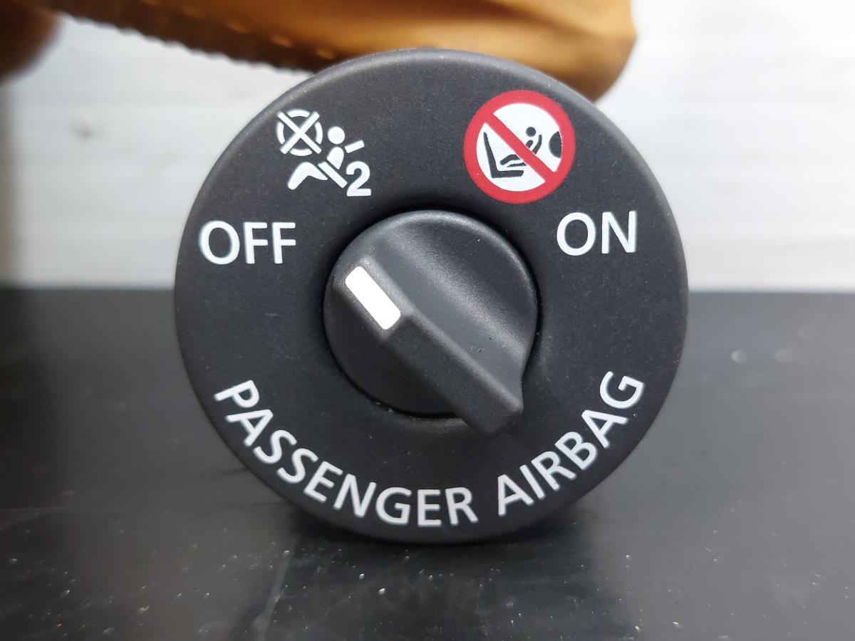 Botão / interruptor / sinal airbag off DACIA Jogger Imagem-1