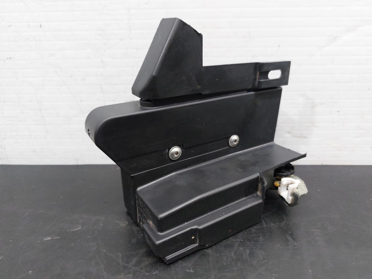 Fechadura / fecho porta frente direito DACIA Jogger