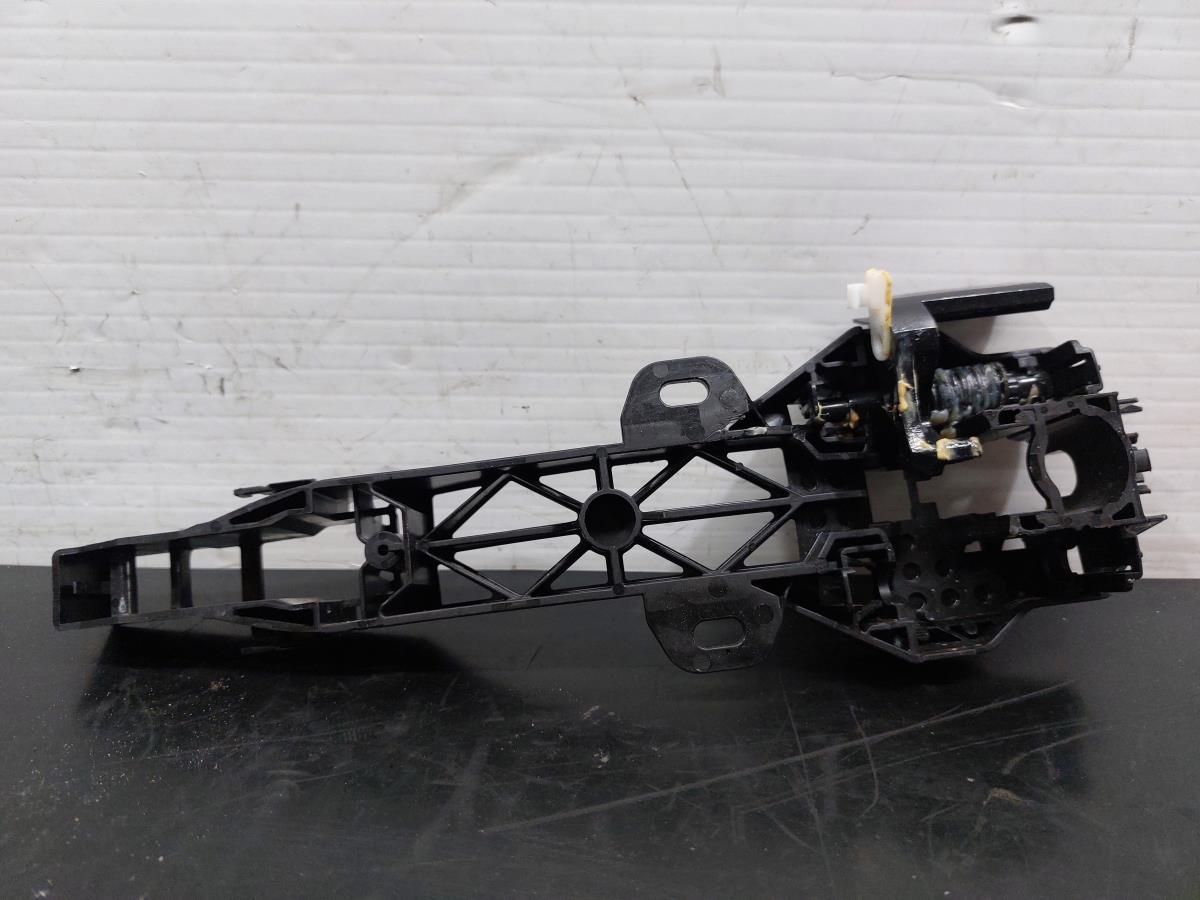 Suporte puxador porta frente direito DACIA Jogger Imagem-1