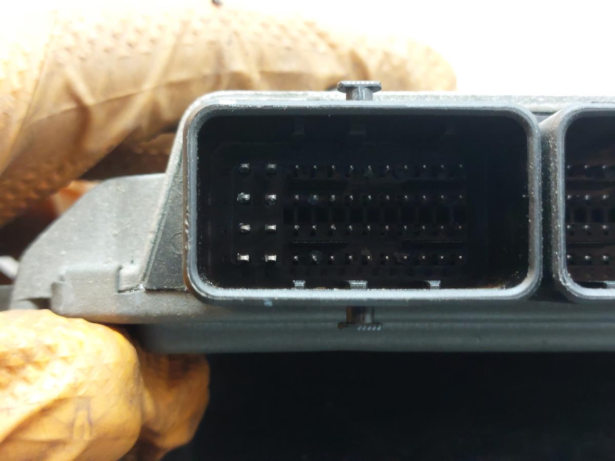 Centralina motor / ECU PEUGEOT 307 CC (3B) Imagem-3