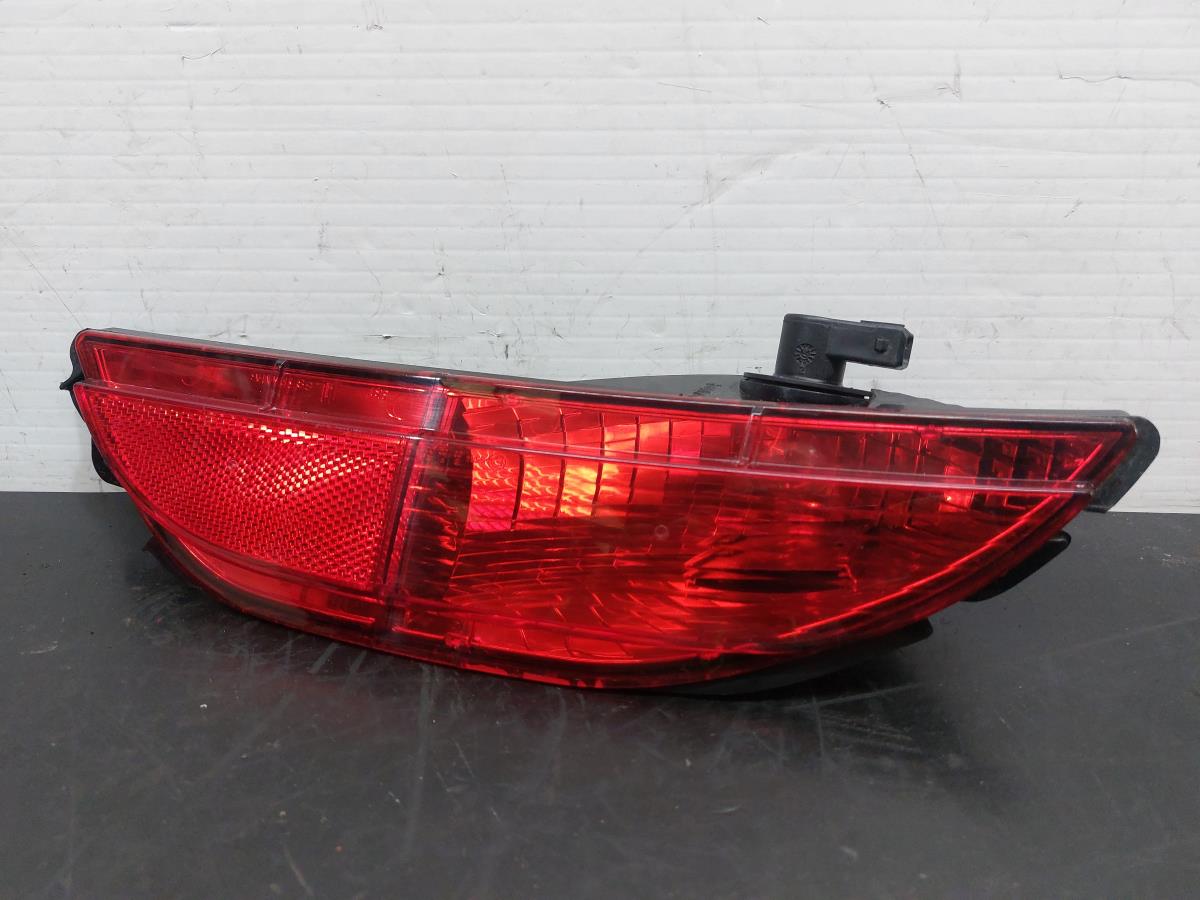 Piloto antiniebla central LANCIA Musa (350_)