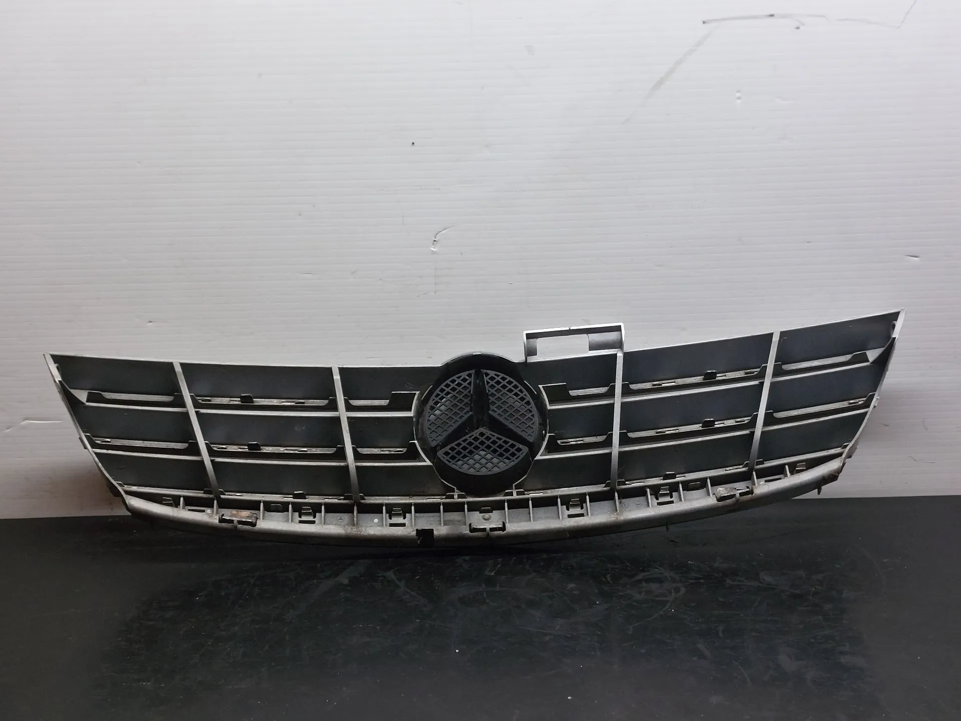 Rejilla delantera MERCEDES-BENZ Classe A (W169) Imagem-7