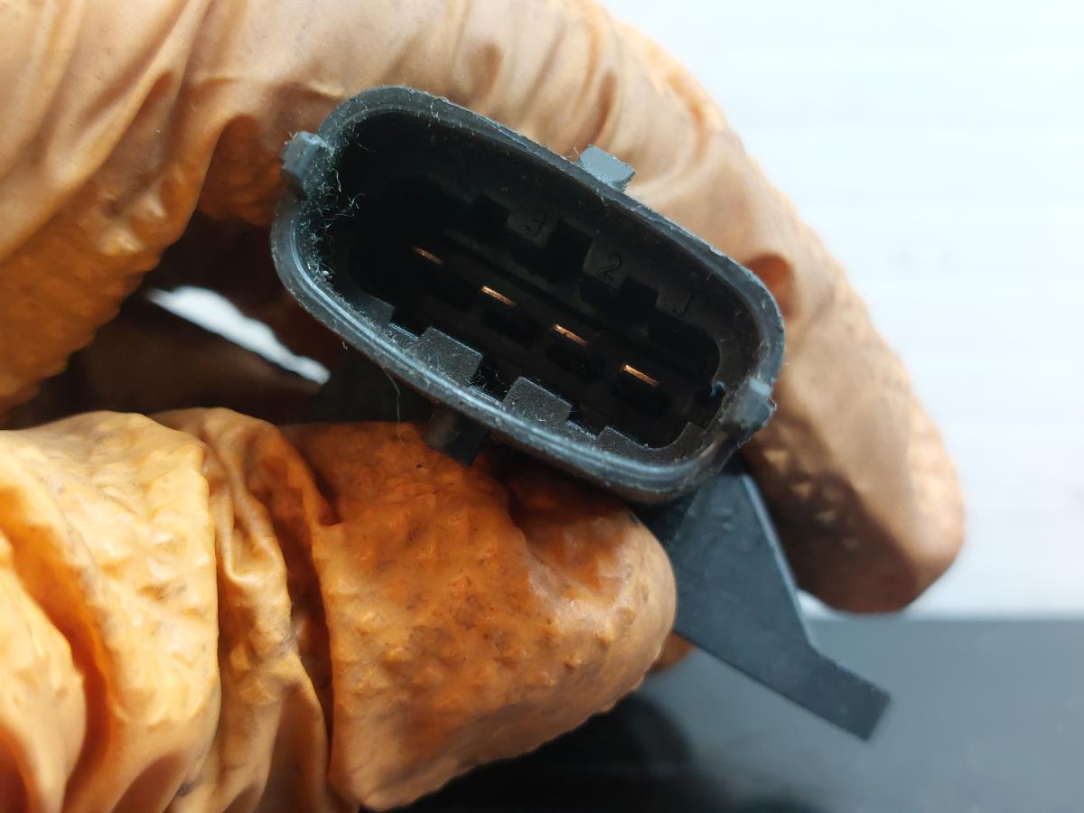 Sensor presión del colector de admisión / sensor MAP FIAT Punto (188_) Imagem-3