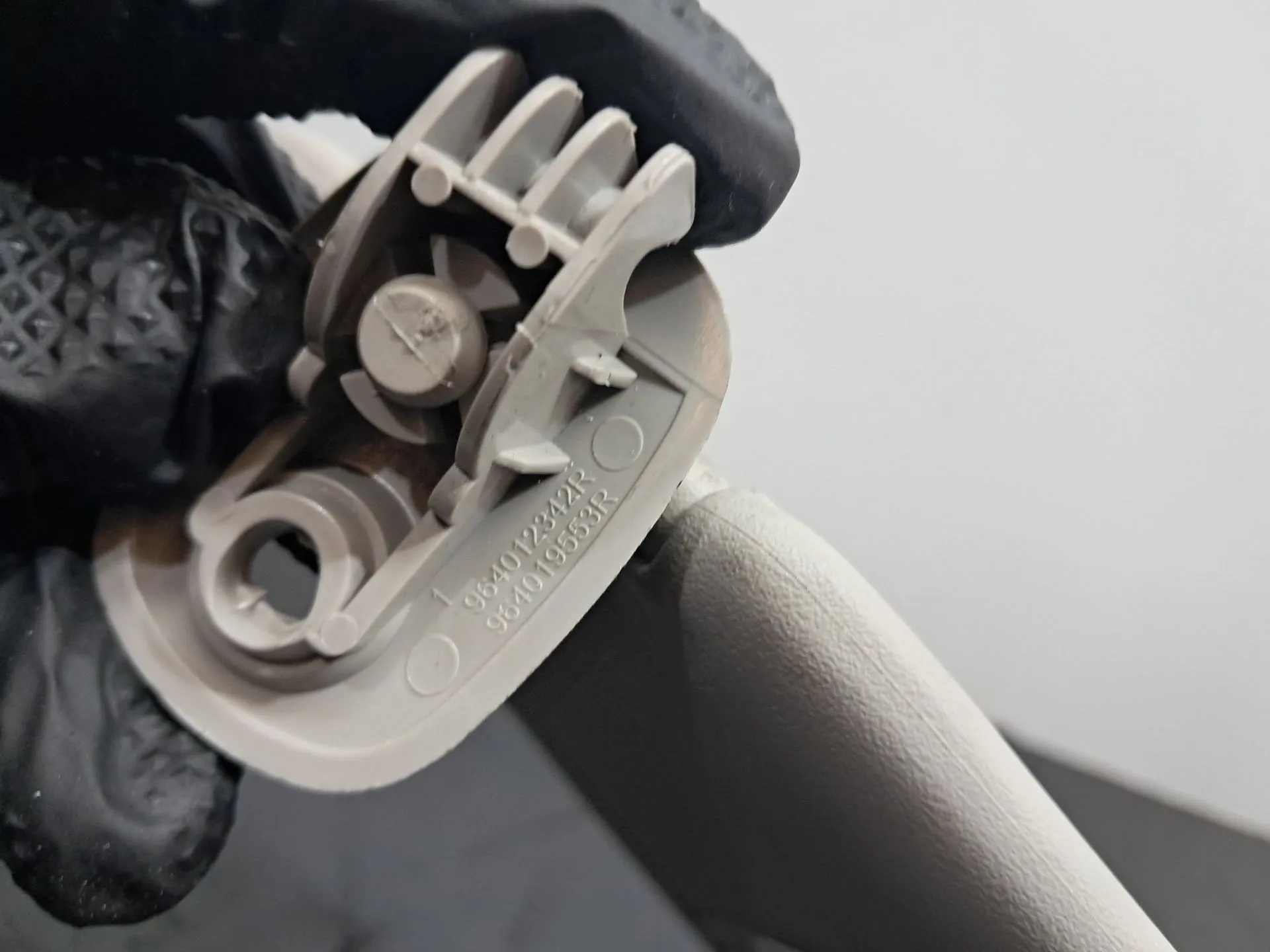 Pála de sol esquerda DACIA Duster (HM_) Imagem-4