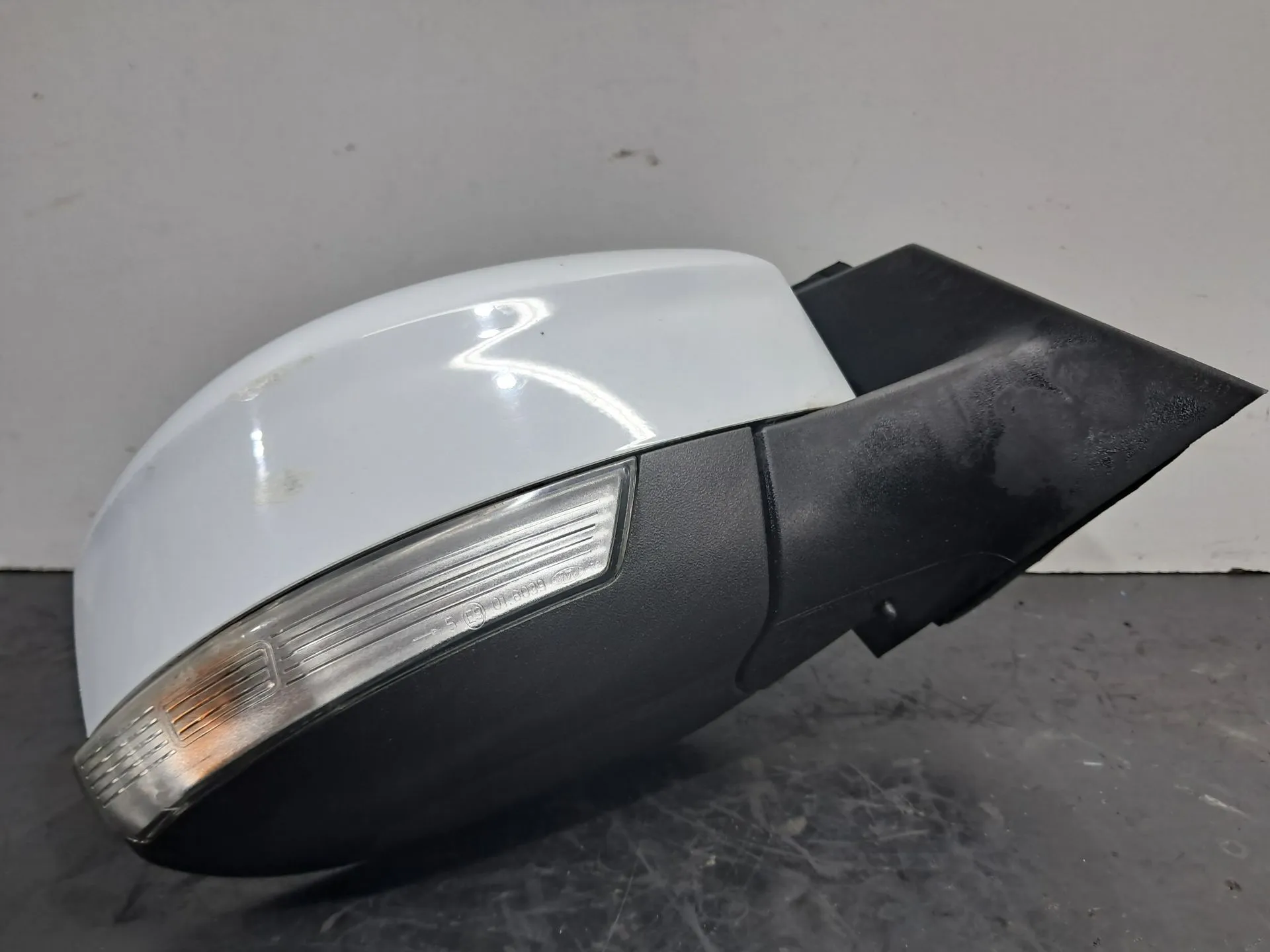 Retrovisor / espelho direito FORD Focus III Imagem-1