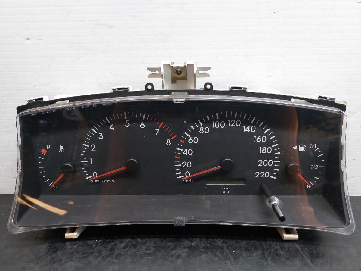 Instrument cluster TOYOTA Corolla Hatchback (_E12_)