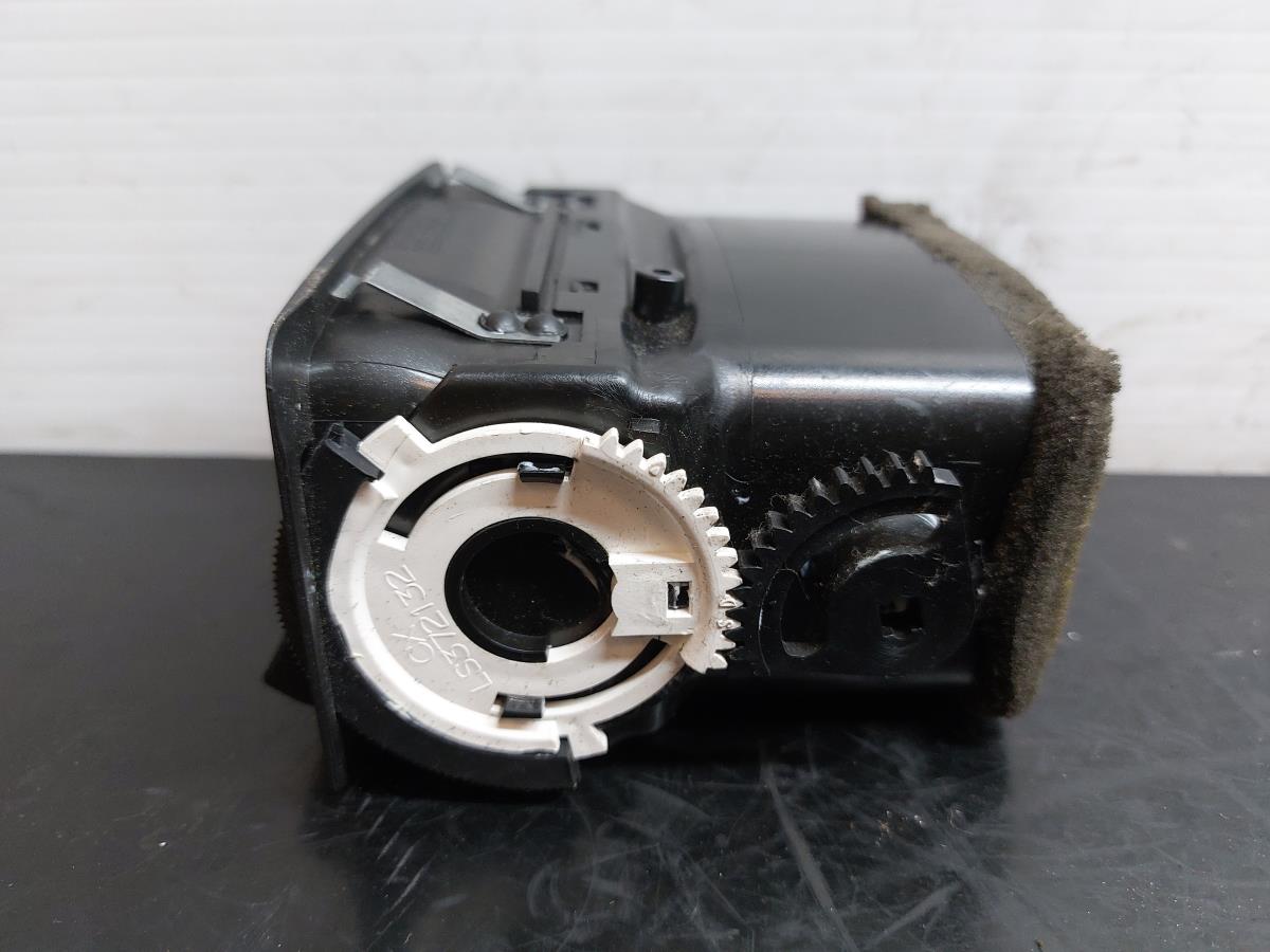 Difusor / salida de aire LANCIA Musa (350_) Imagem-3