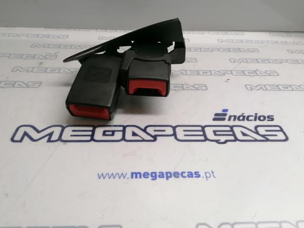 Arnés del cinturón de seguridad AUDI A4 Avant (8K5, B8)