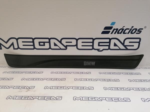 Seuil de porte avant Droite BMW 3 (E90)