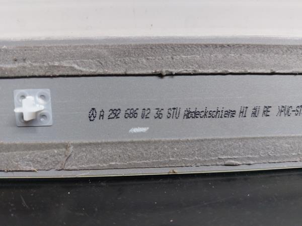 Rodapé / soleira porta trás direito MERCEDES-BENZ GLE Coupé (C292) Imagem-3