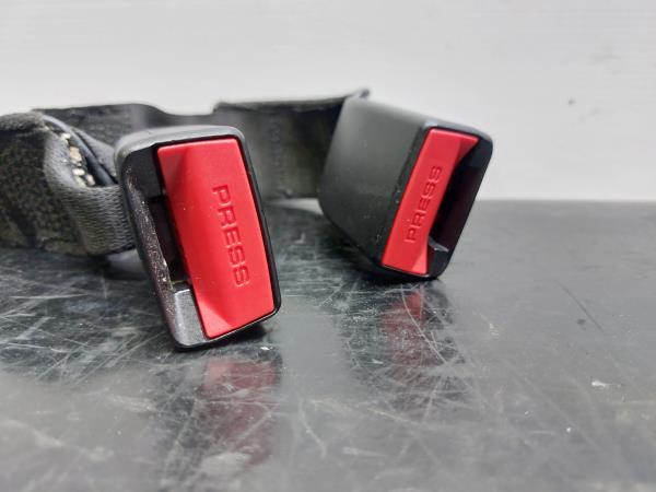 Faisceau ceinture de sécurité BMW 1 (F20) Imagem-1