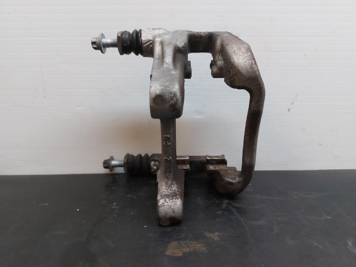 Suporte pinça de travão MERCEDES-BENZ Classe A (W177) Imagem-1