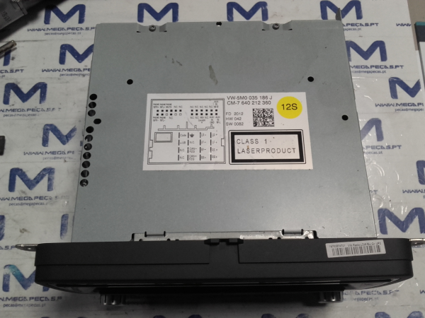 Rádio / auto-rádio VOLKSWAGEN Polo (6R, 6C) Imagem-1