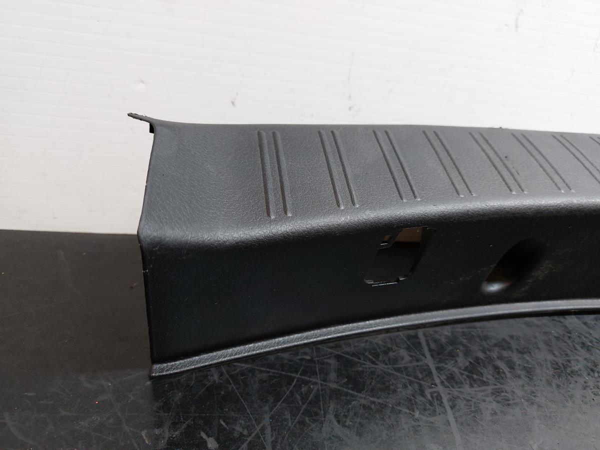 Friso interior SUBARU Impreza Hatchback (GR, GH, G3) Imagem-1