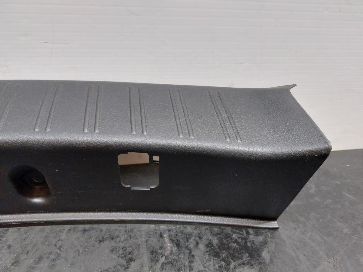 Friso interior SUBARU Impreza Hatchback (GR, GH, G3) Imagem-4