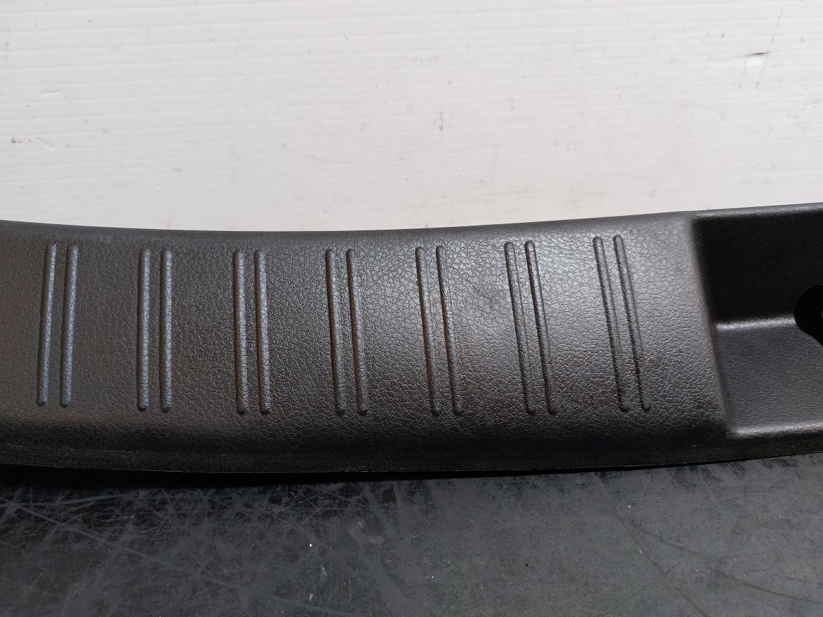 Friso interior SUBARU Impreza Hatchback (GR, GH, G3) Imagem-7