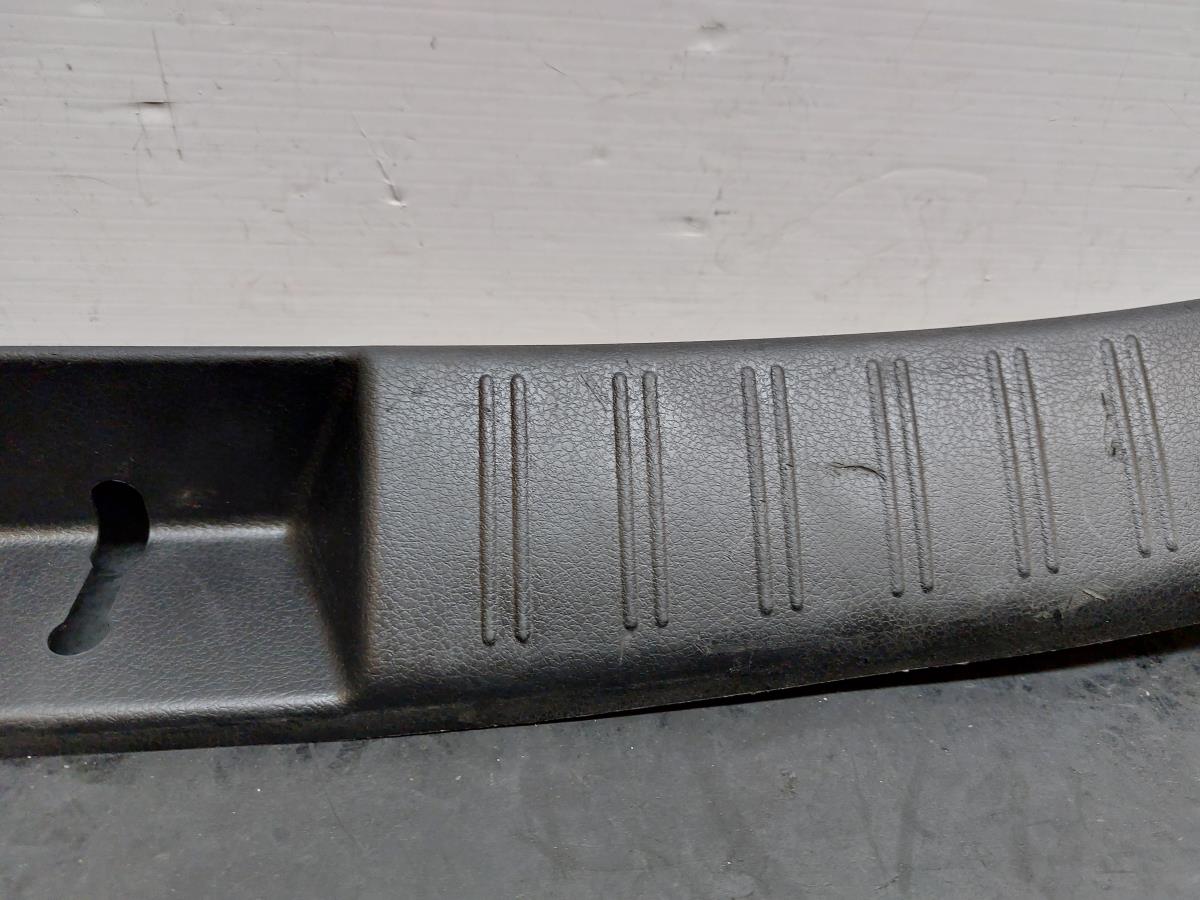 Friso interior SUBARU Impreza Hatchback (GR, GH, G3) Imagem-8