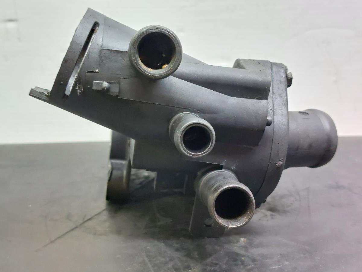 Corpo termostato / termostato VOLKSWAGEN Golf IV (1J1) Imagem-4