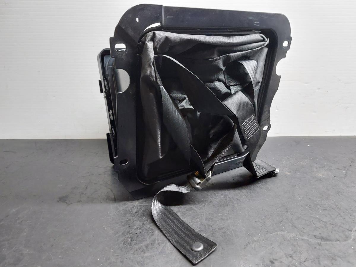 Generic cover BMW 6 Cabriolet (F12) Imagem-7