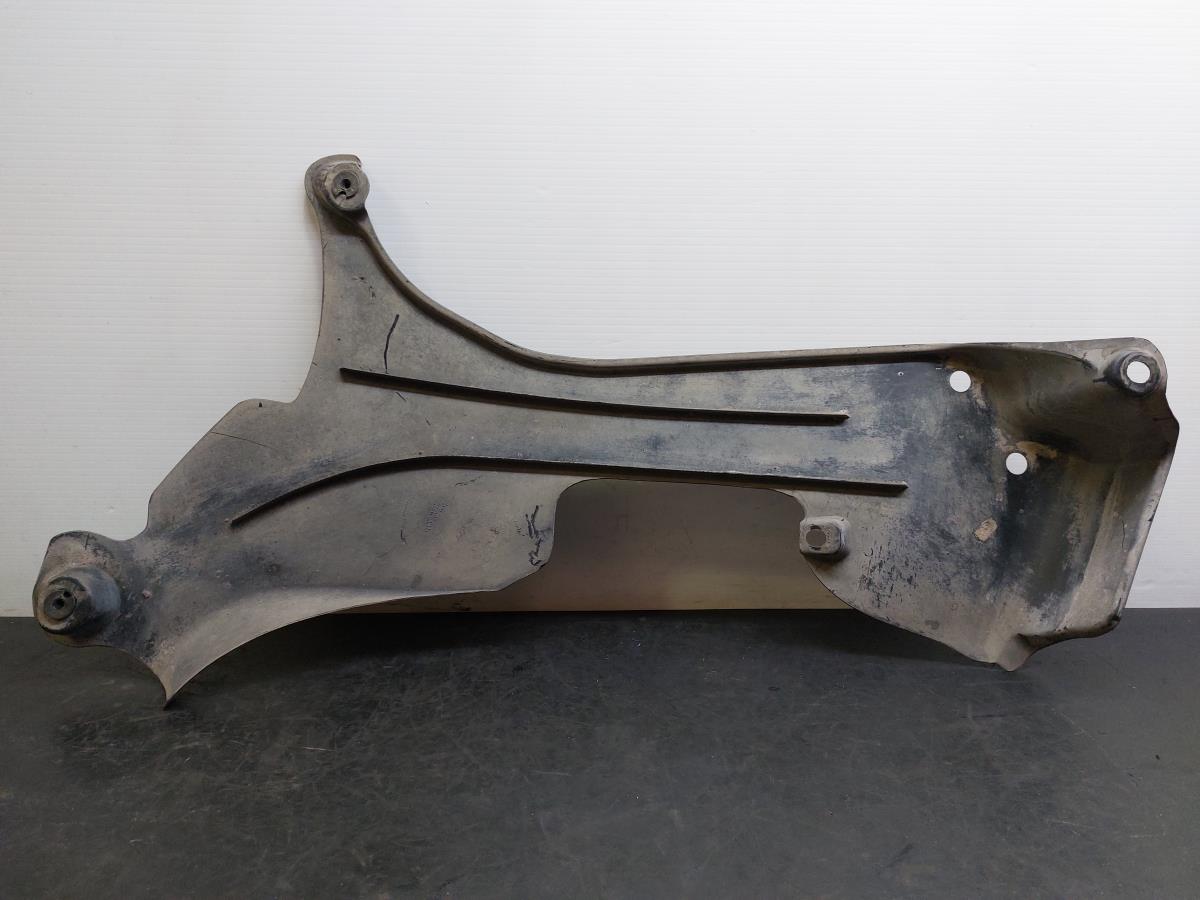 Couvercle / couverture générale AUDI A4 (8E2, B6) Imagem-1